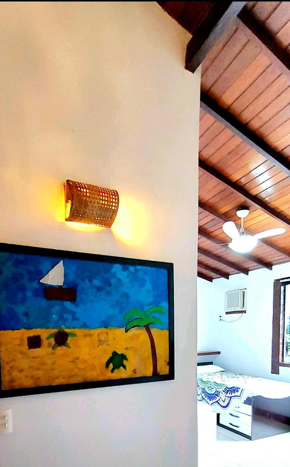 Casa Em De Alto Padrao-buzios- Localizada No Bairro-geriba-4 Quartos Sendo 3 Suites-ar Cond Em Todos Os Quartos-4 Banheiros-churrasqueira-piscina-sauna-tv Sky-internet-16 Armacao dos Buzios